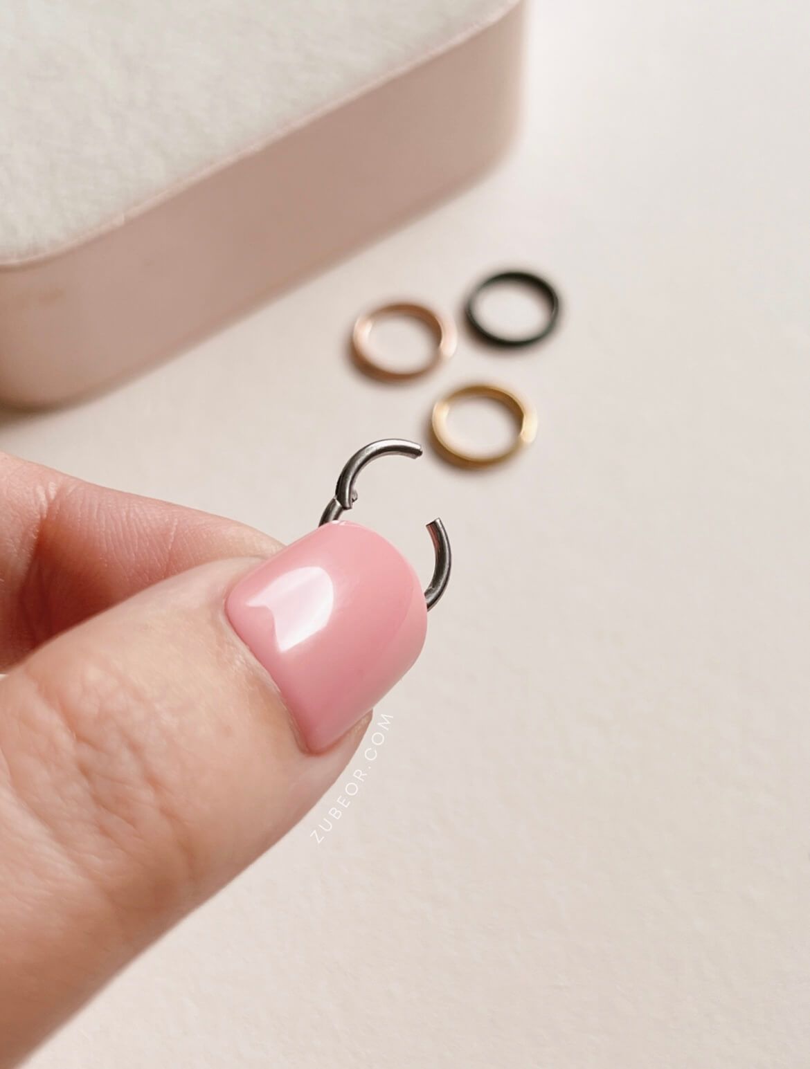 Piercing aro con cierre medio 2
