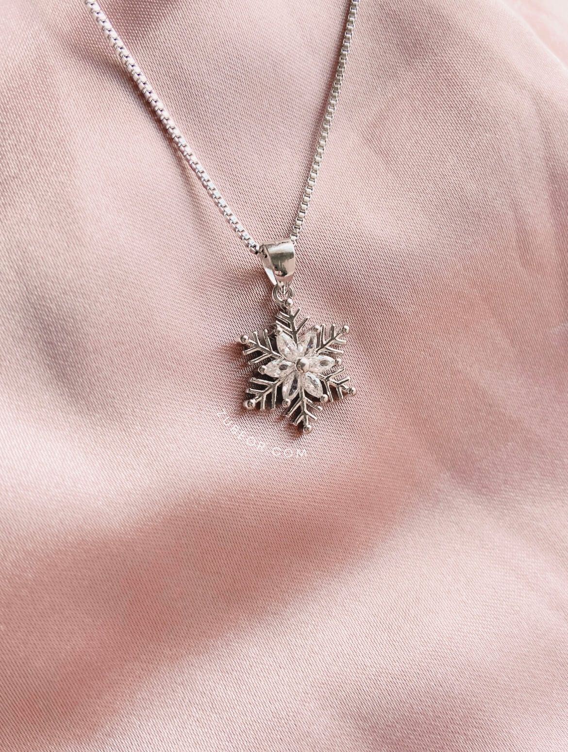 Cadena copo de nieve hexagonal 2
