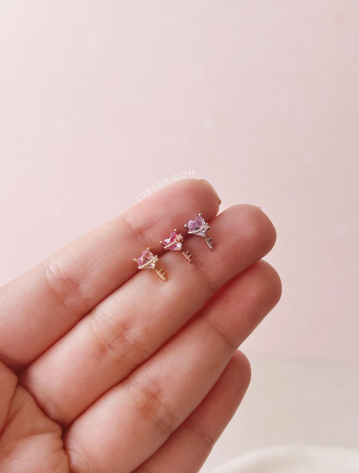 Piercing llave corazón 2