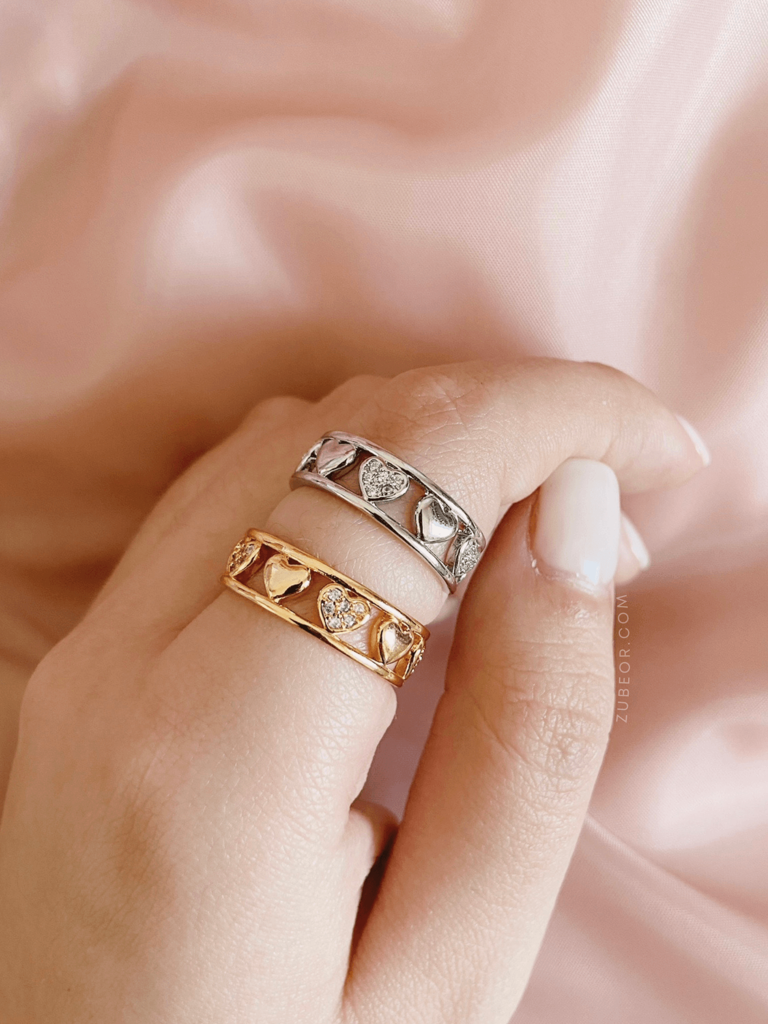 Anillo corazones 4