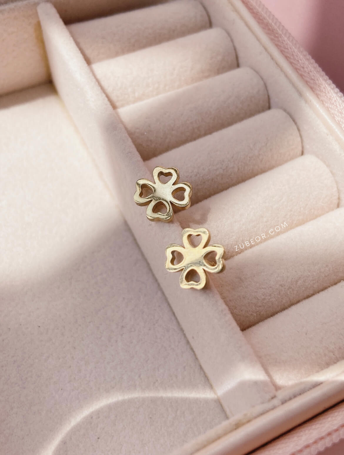 Aretes trebol