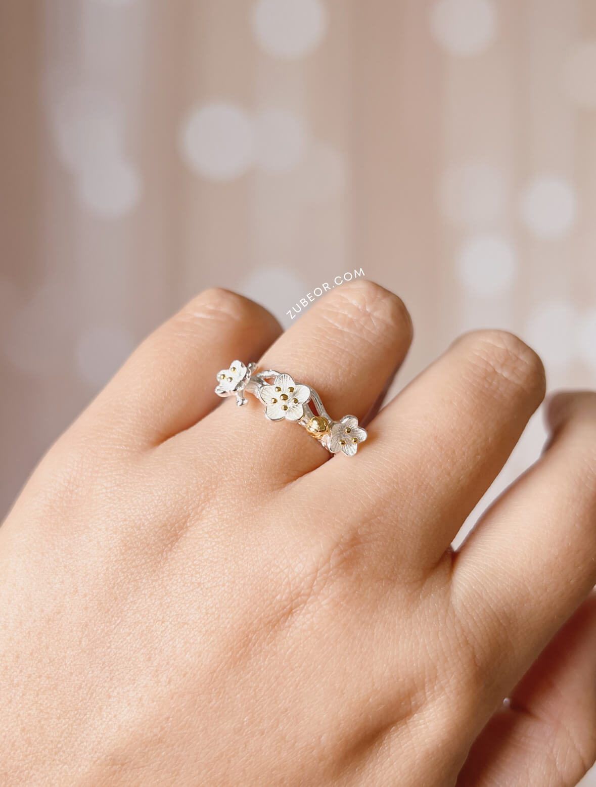 Anillo Sakura blanca 2