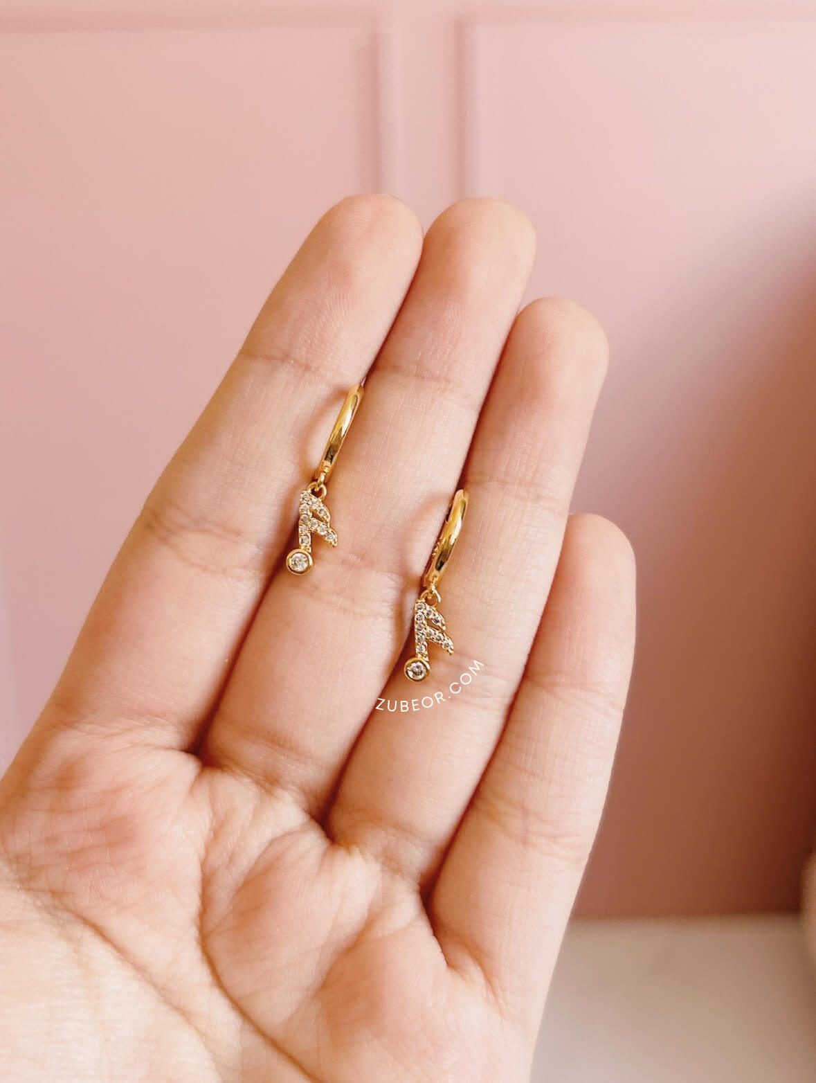 Aretes Huggie Semicorchea 2