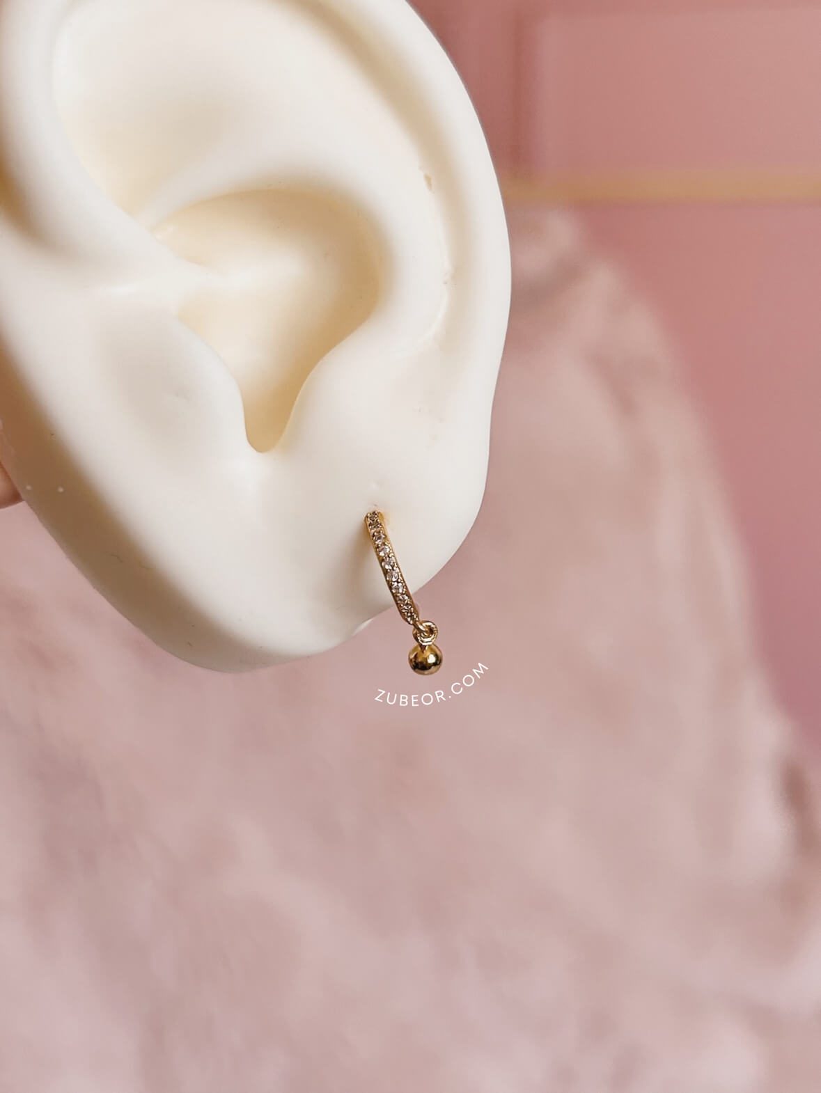 Aretes medio aro esfera