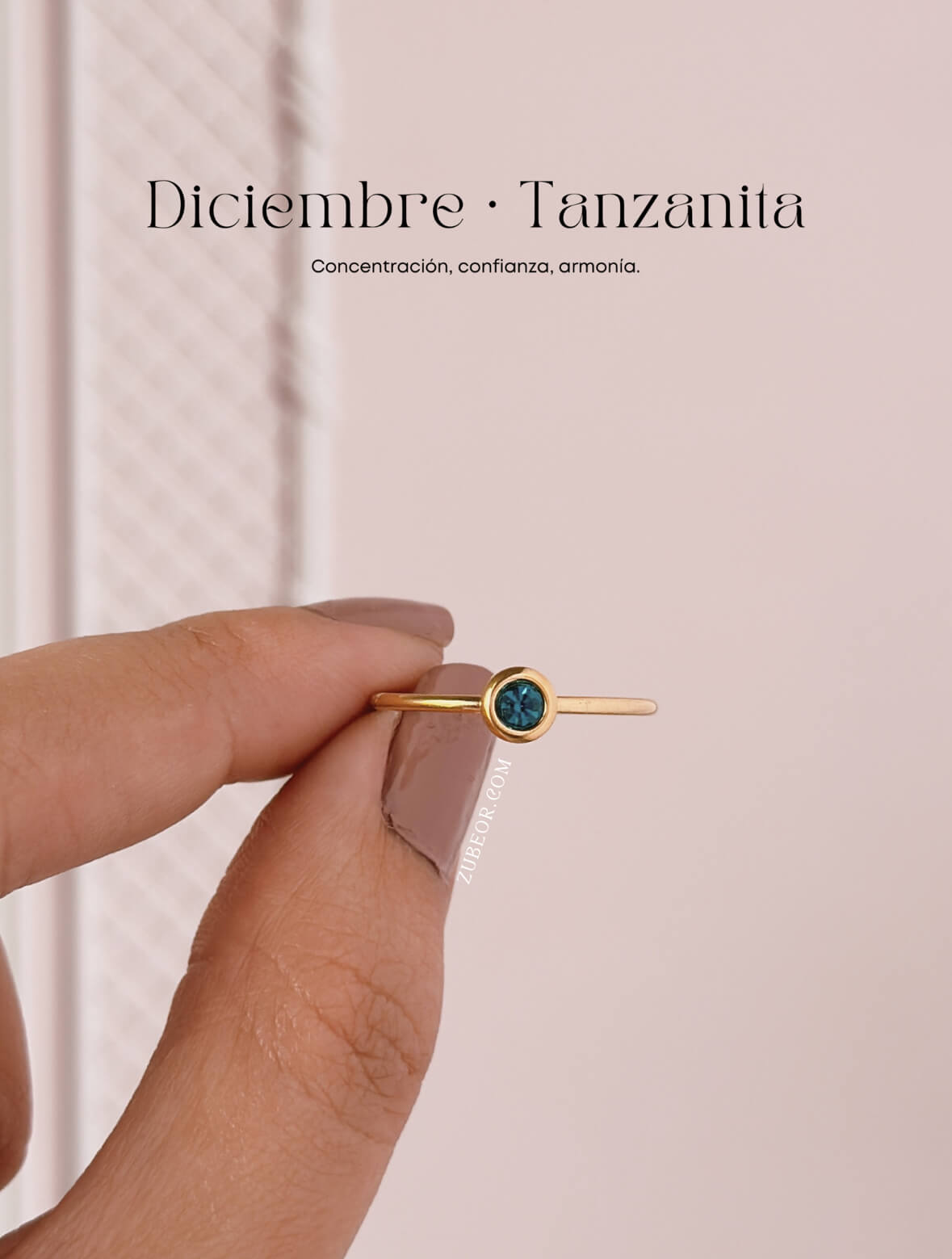 Anillo piedra de mes 17