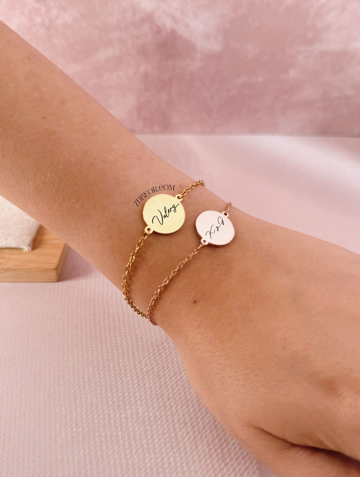 Pulsera grabada dije circular (solo con pago previo) 2