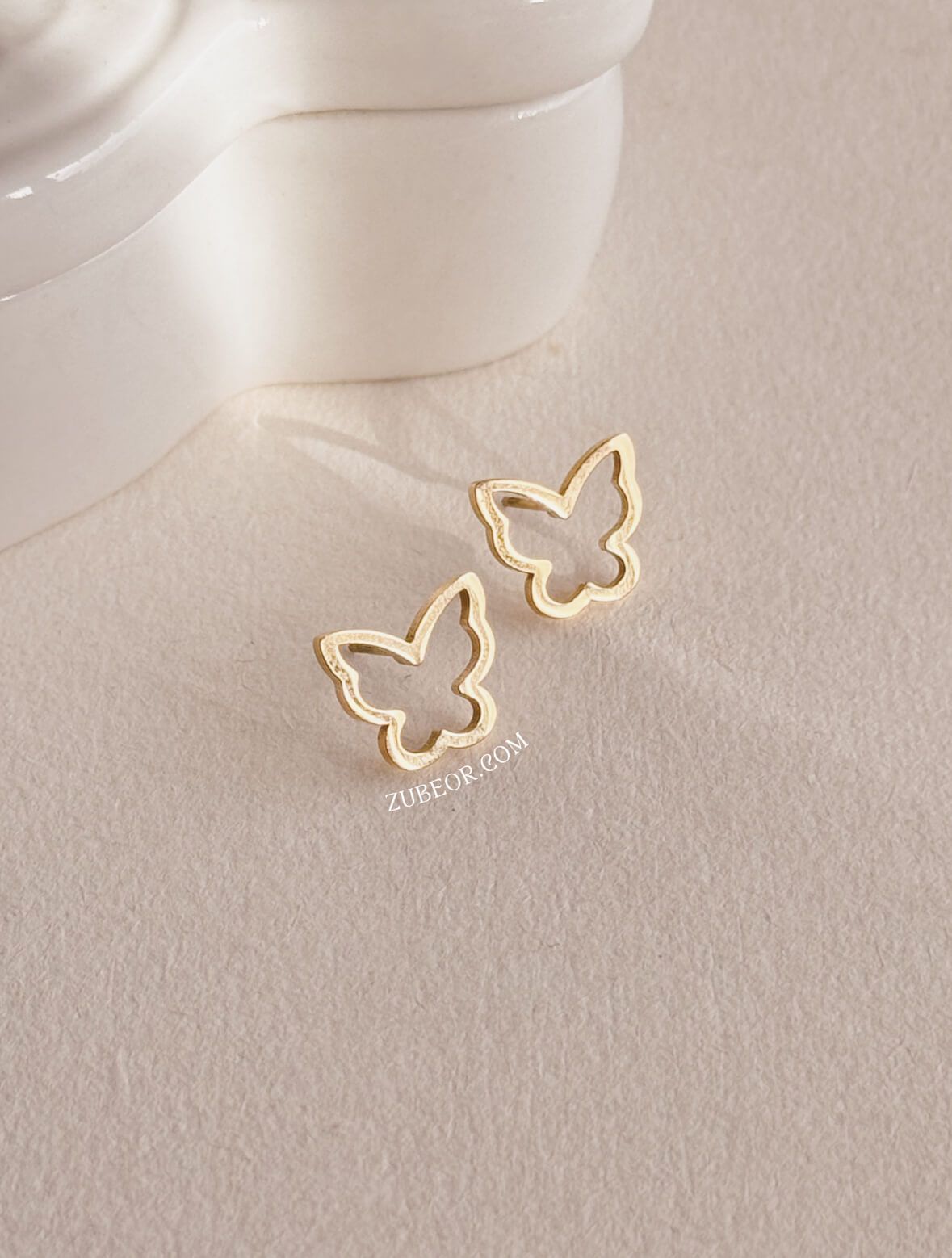 Aretes stud silueta mariposa 5