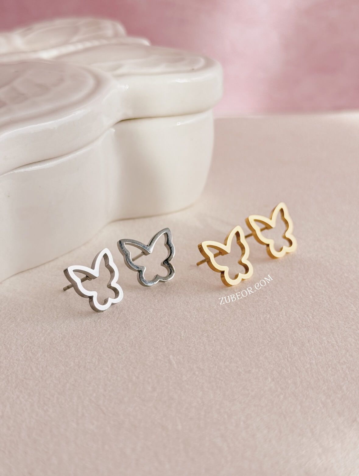 Aretes stud silueta mariposa 6