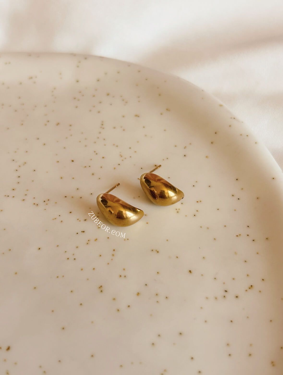 Aretes clásicos media luna pequeño 11