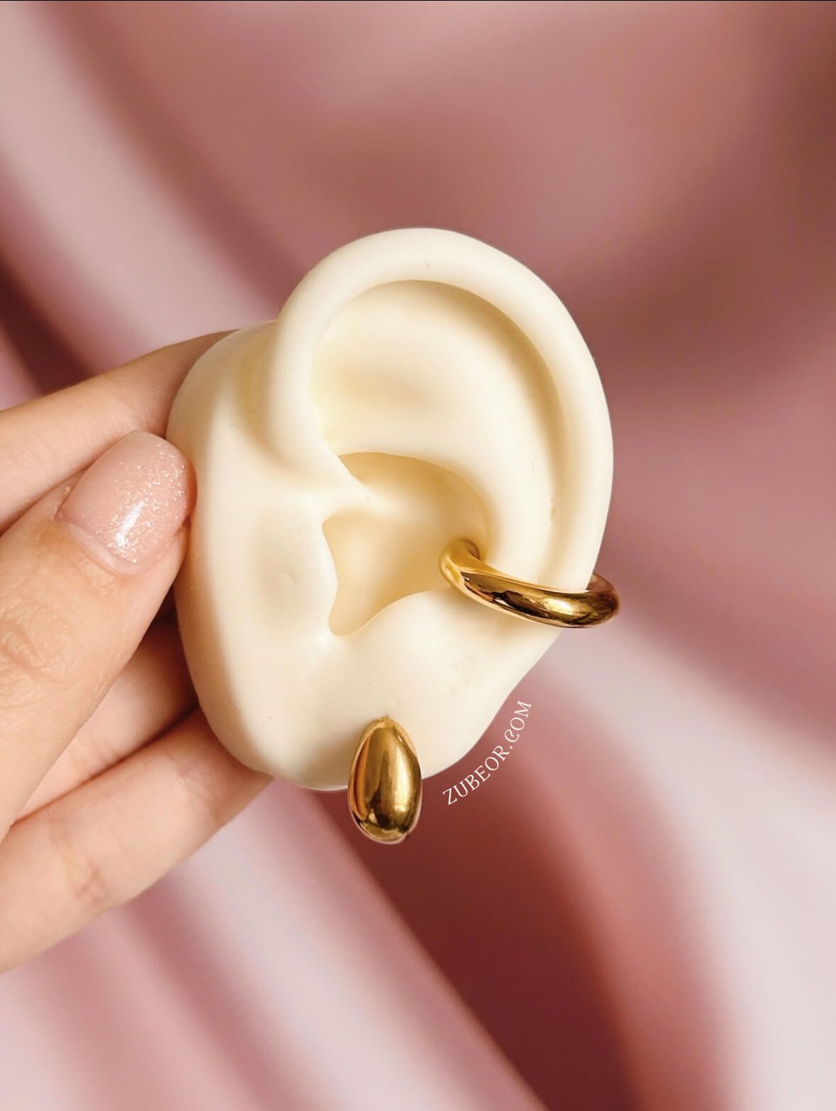 Aretes clásicos media luna pequeño 2