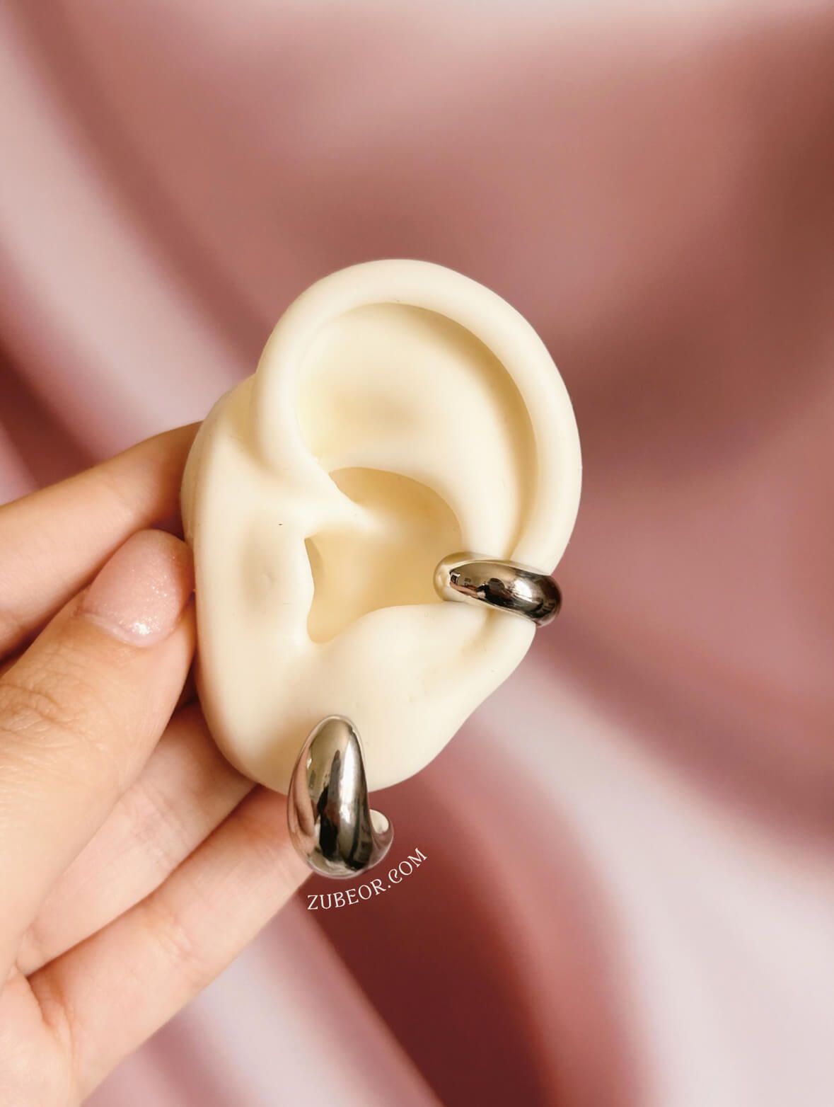Aretes clásicos media luna grande 3