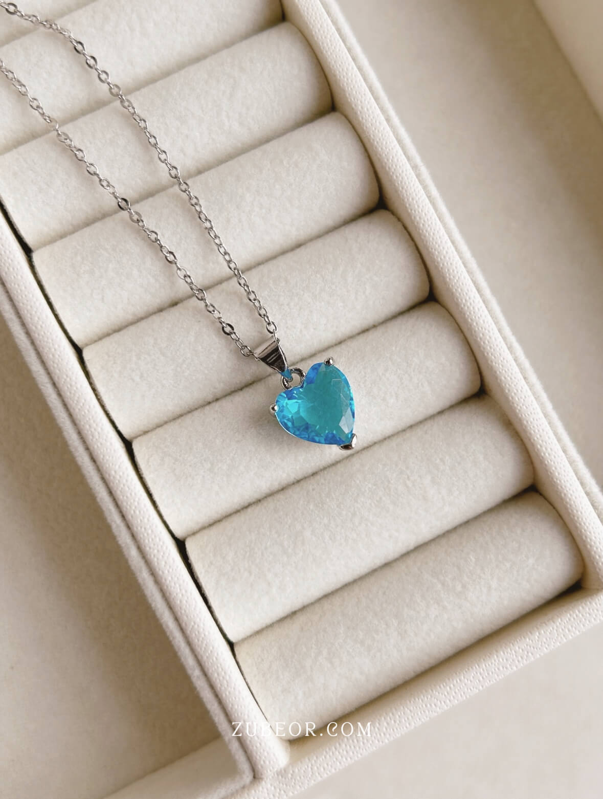 Cadena corazón Aqua 4