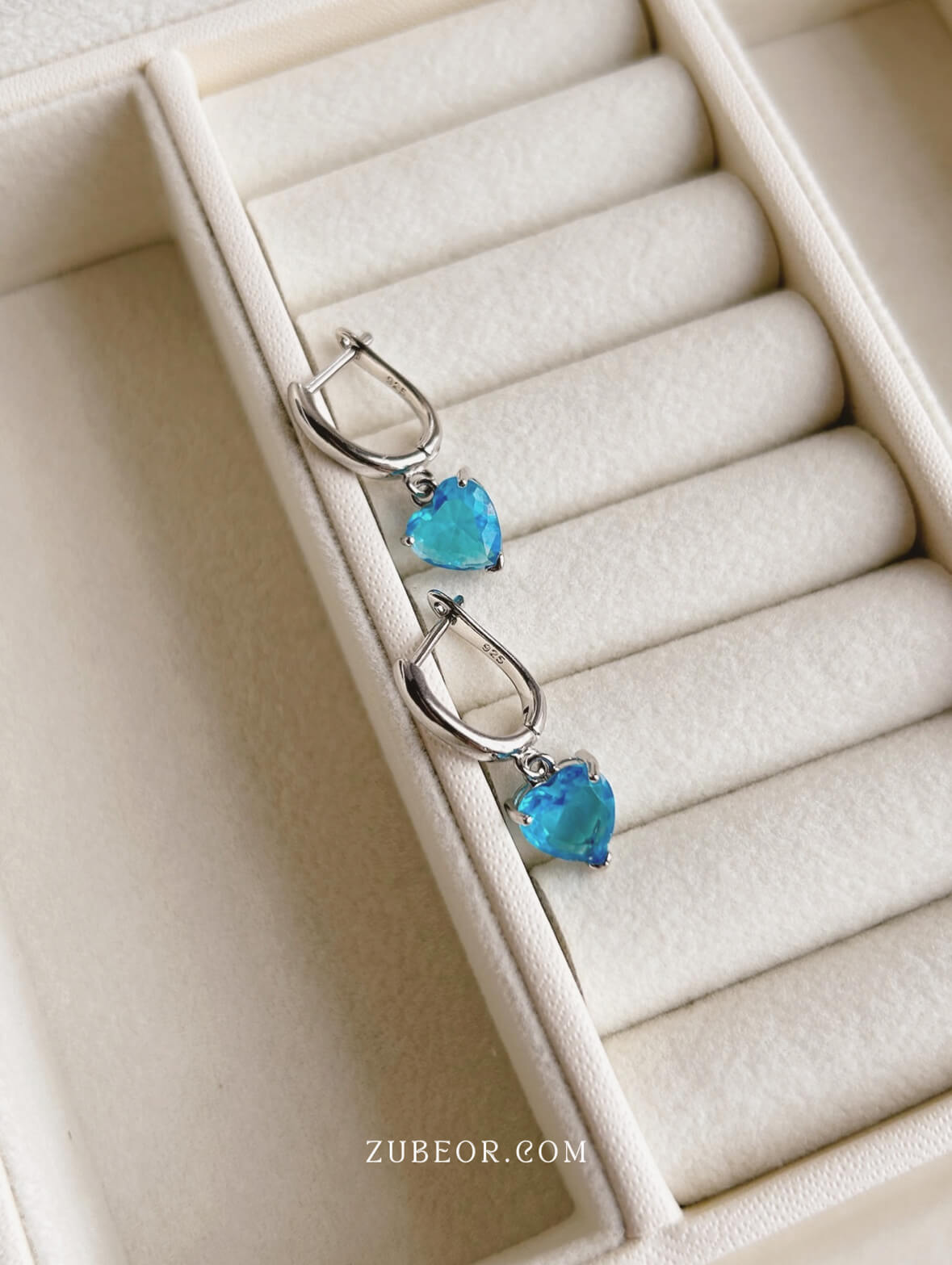 Aretes corazón Aqua 2