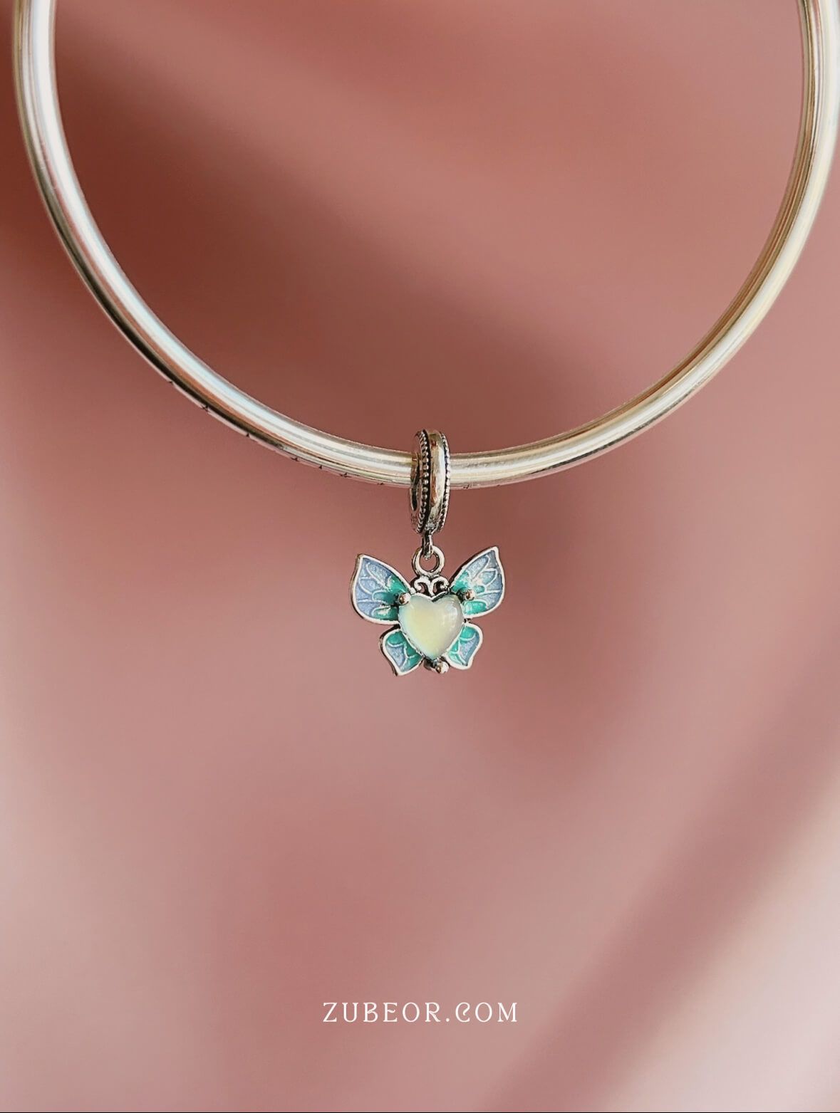 Charm corazón mariposa 2
