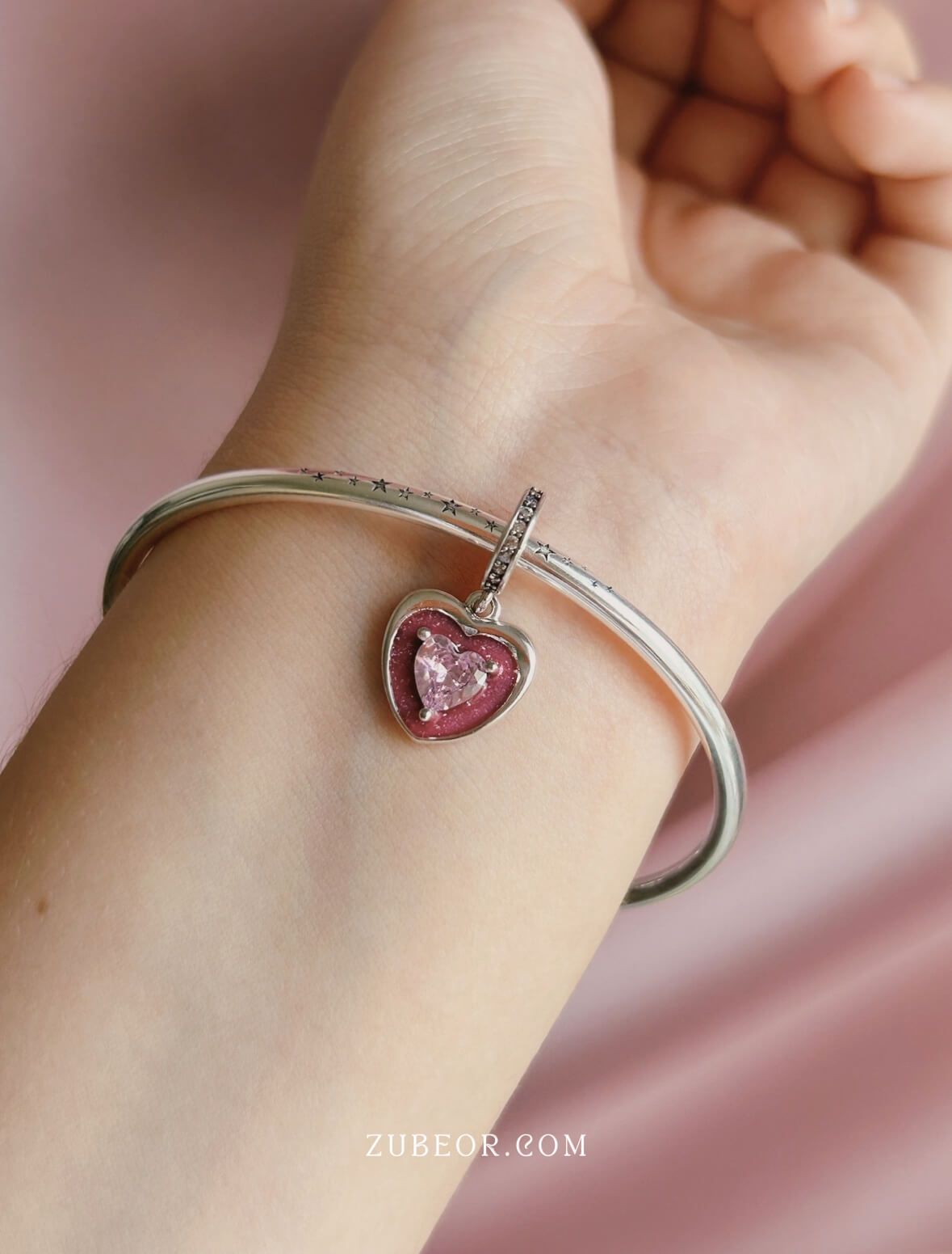 Charm corazón fucsia 2