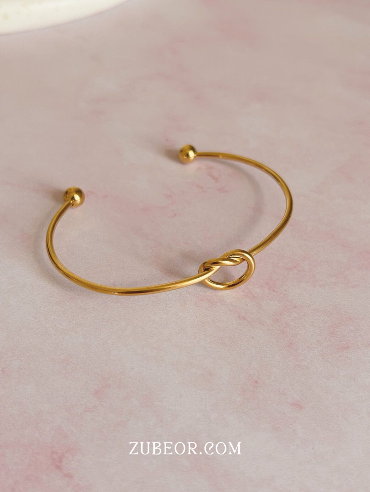 Brazalete nudo 8