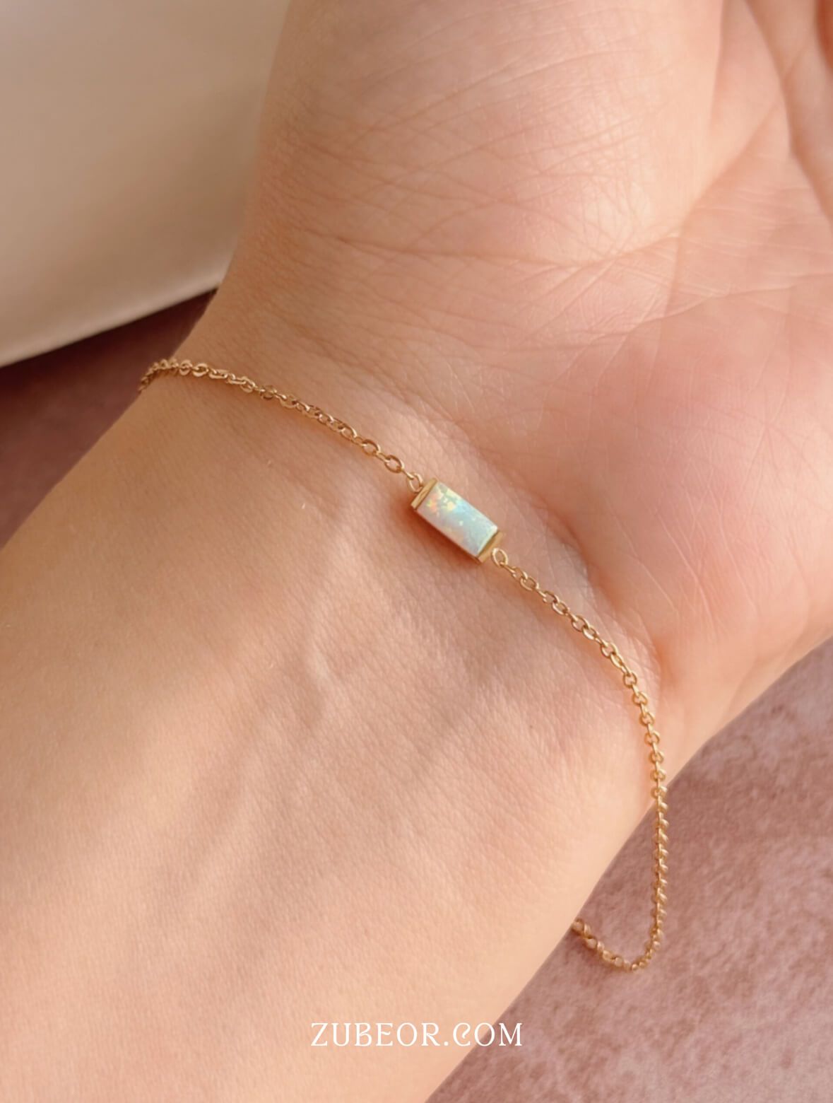 Pulsera con cristal de mes 14
