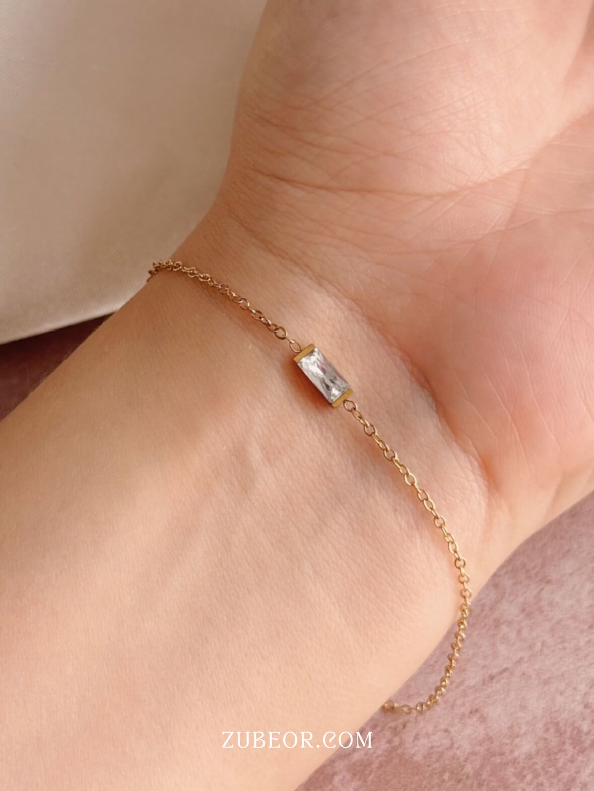 Pulsera con cristal de mes 8