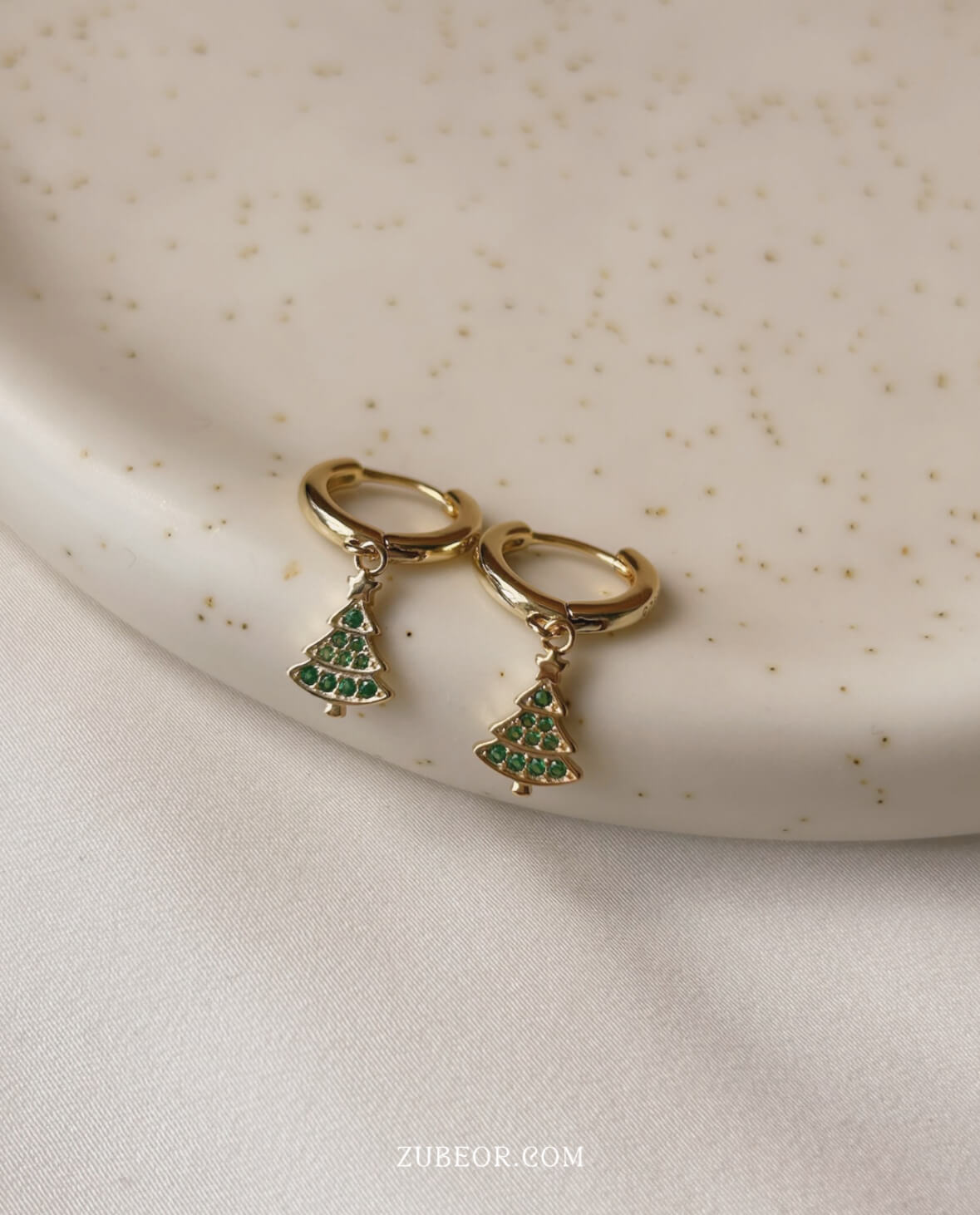 Aretes huggie árbol navideño 4