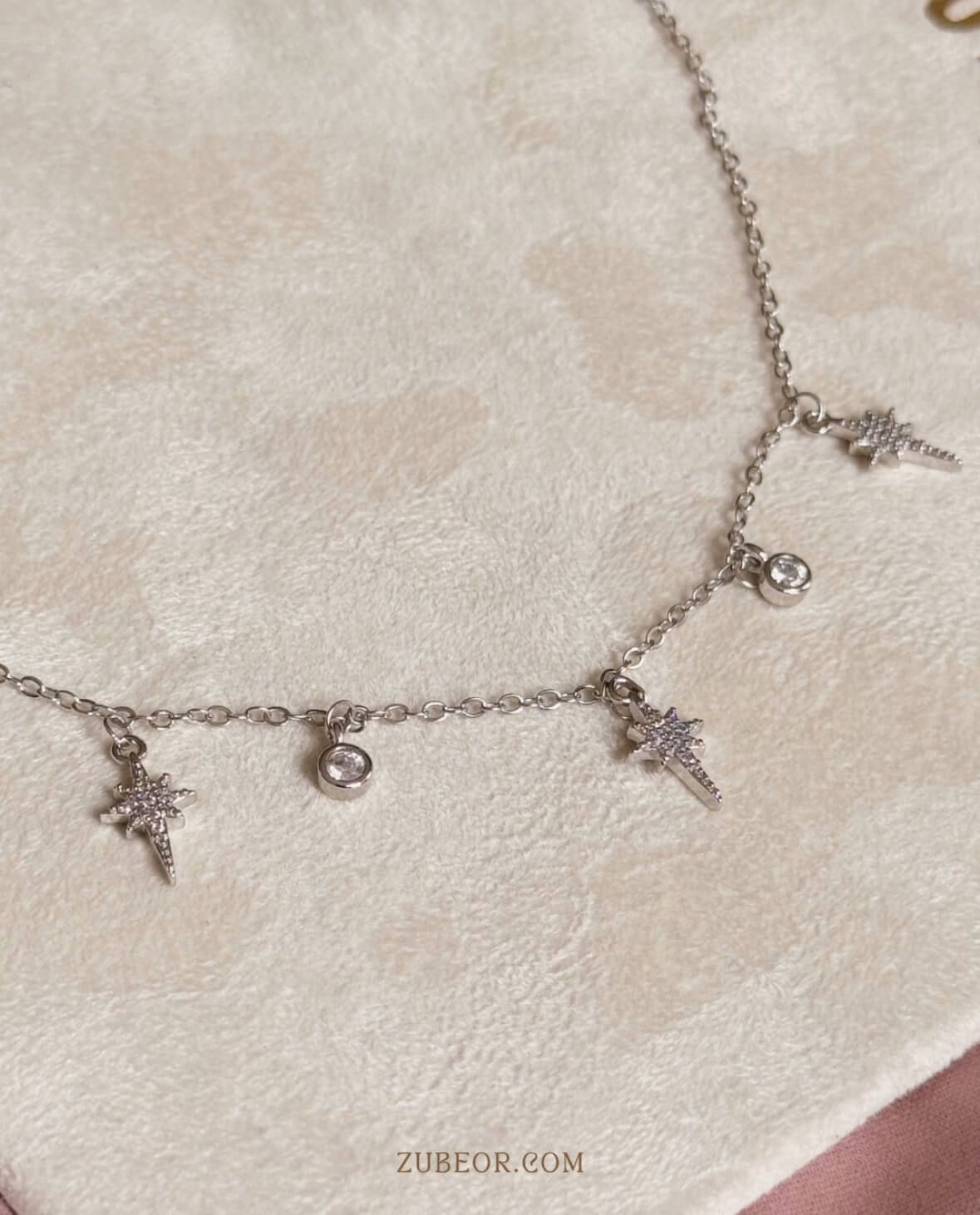 Cadena estrellas plateado 3