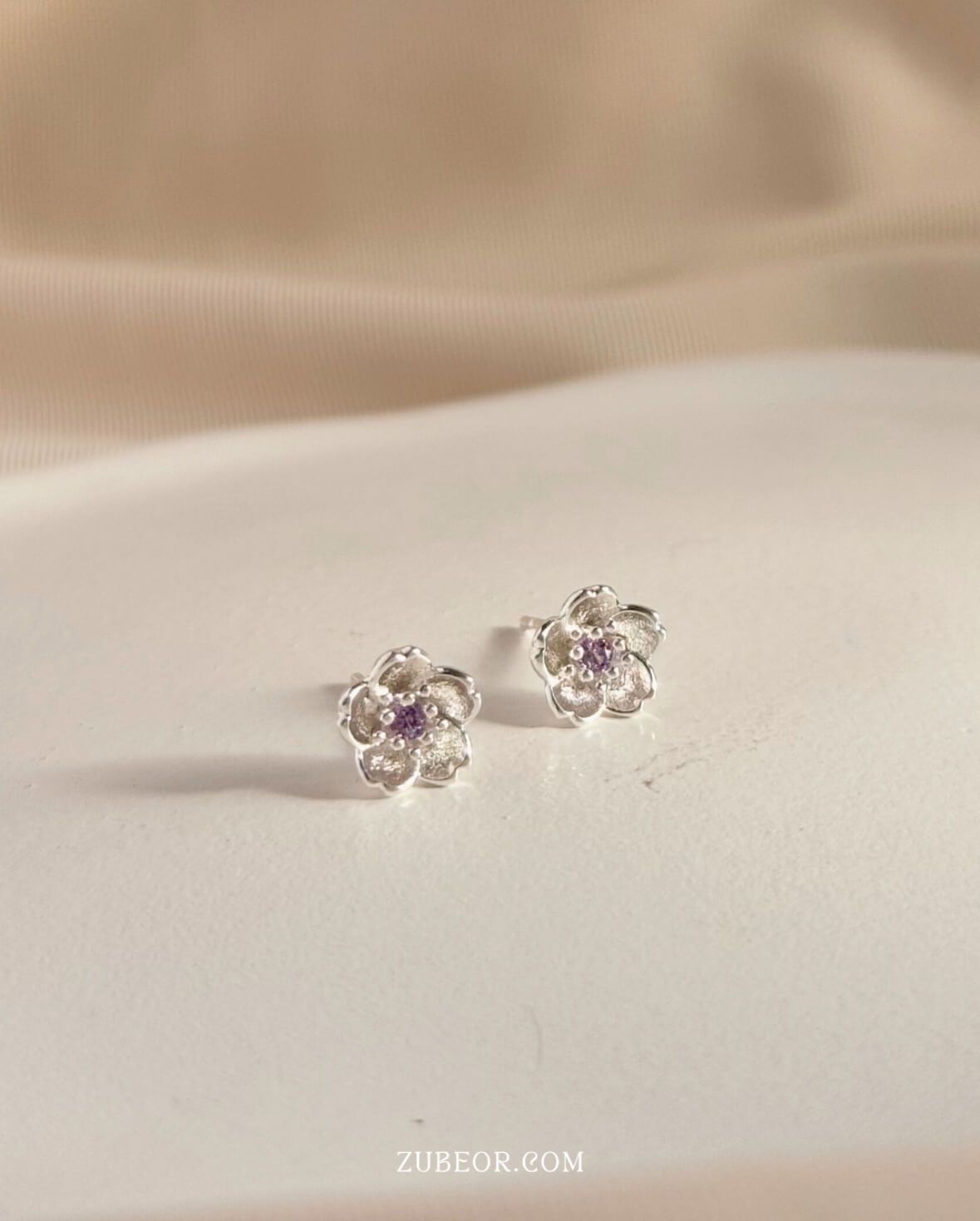 Aretes sakura morado