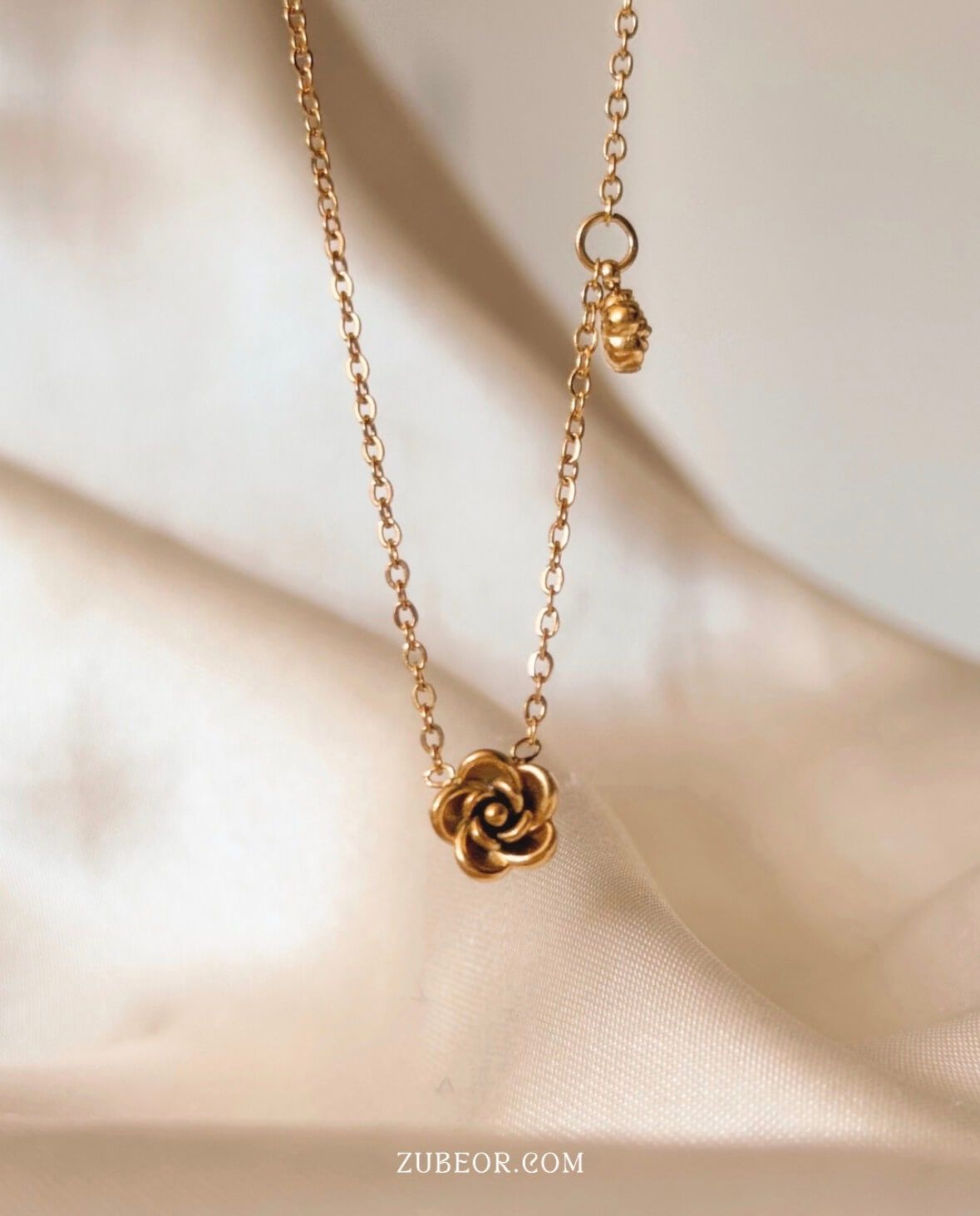 Cadena rose