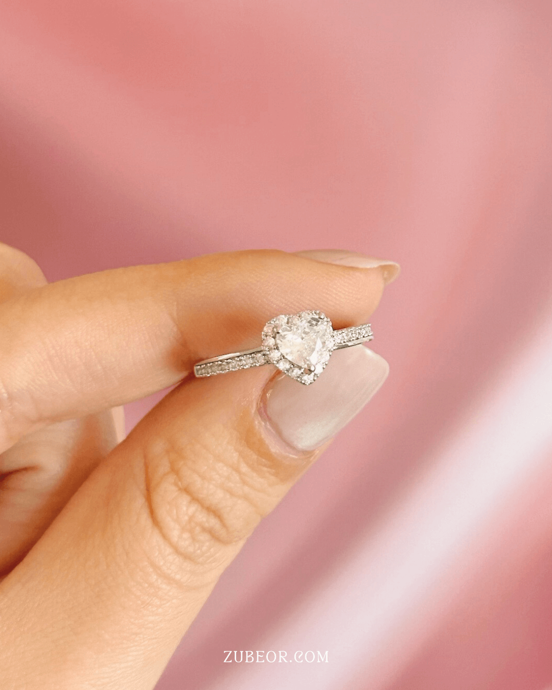 Anillo corazón cristal
