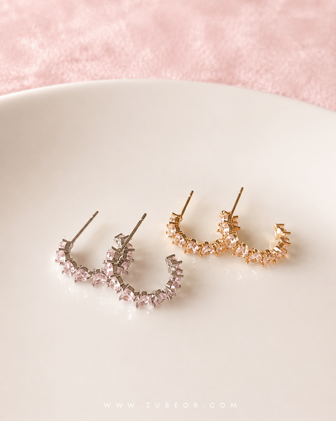 Aretes corazón rosado medio aro 3