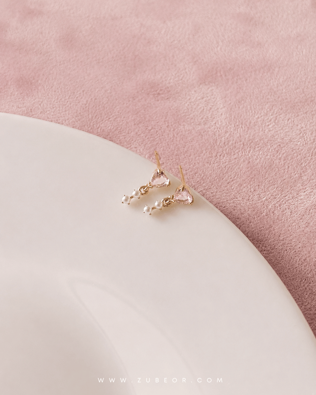 Aretes corazón rosado y perla 3