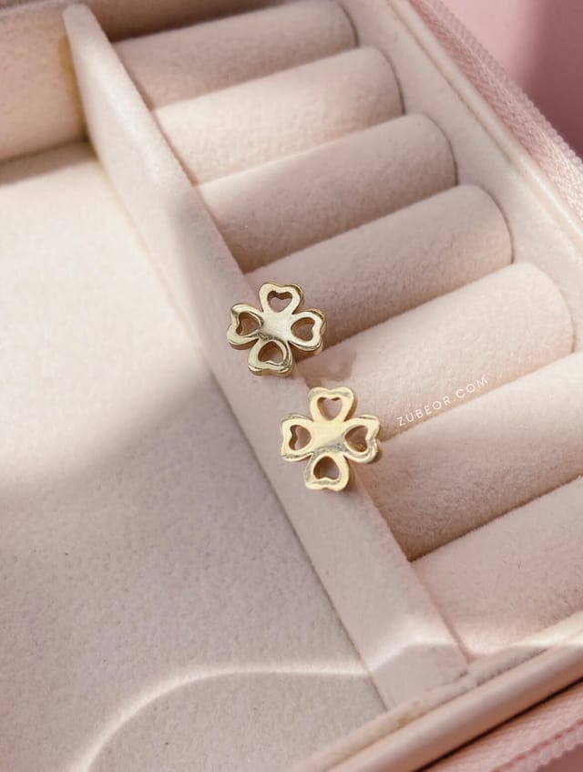 Aretes trebol