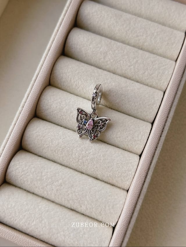 Charm mariposa cristal rosa