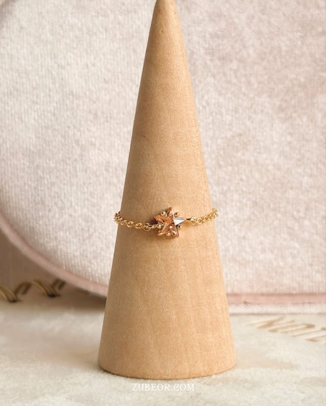 Anillo estrella ajustable