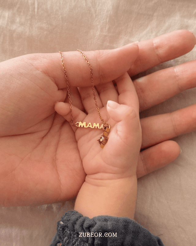 Cadena mamá y cristal de mes