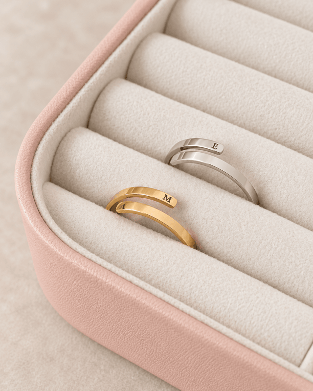 Anillo grabado iniciales (solo con pago previo)